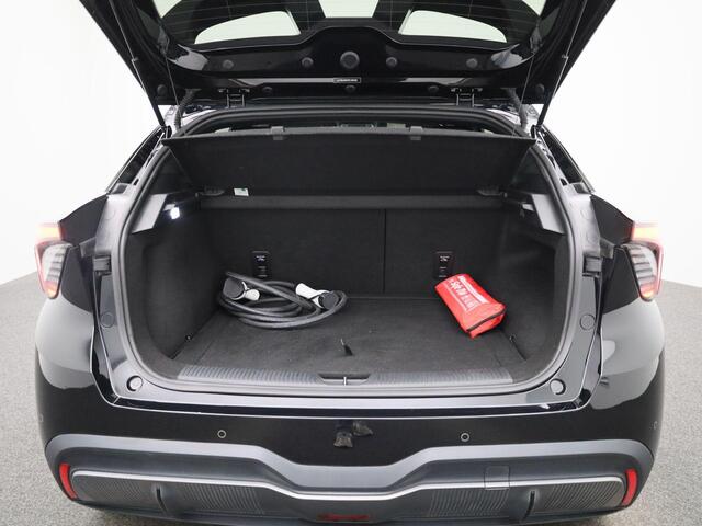 MG 4 MG4 64 kWh Luxury | Navigatie | Parkeersensoren & Camera | Elektrische stoelen |