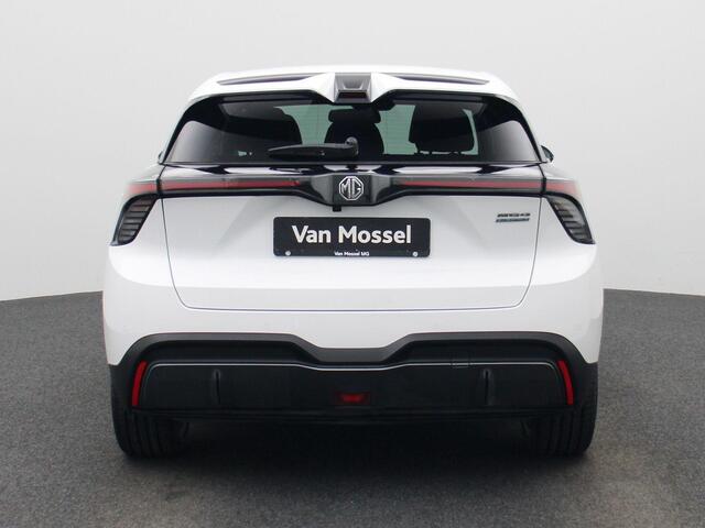MG 4 MG4 64 kWh Luxury | Navigatie | Parkeersensoren & Camera | Elektrische stoelen |