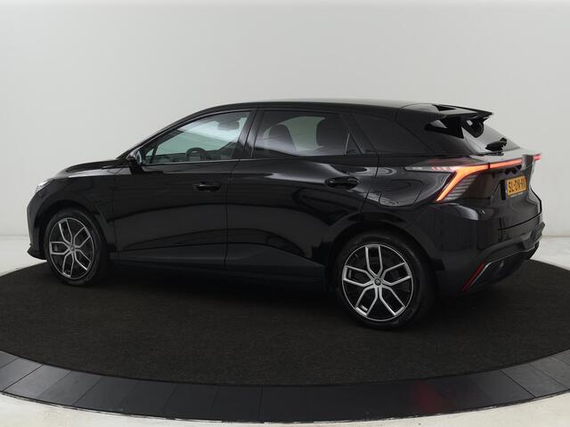 MG 4 Luxury 64 kWh | Warmtepomp | Adaptive cruise | 360 Camera | Carplay | Keyless | Navigatie | File Assistent | Half leder | Digital Cockpit
