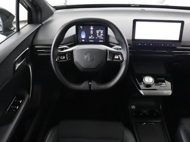 MG 4 Luxury 64 kWh | Warmtepomp | Adaptive cruise | 360 Camera | Carplay | Keyless | Navigatie | File Assistent | Half leder | Digital Cockpit