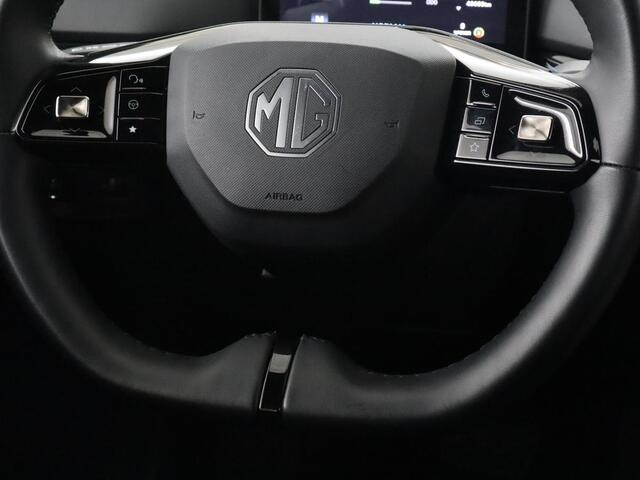 MG 4 Luxury 64 kWh | Warmtepomp | Adaptive cruise | 360 Camera | Carplay | Keyless | Navigatie | File Assistent | Half leder | Digital Cockpit