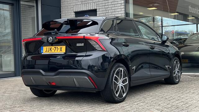 MG 4 MG4 Electric Luxury 64 kWh | Navigatie | Camera