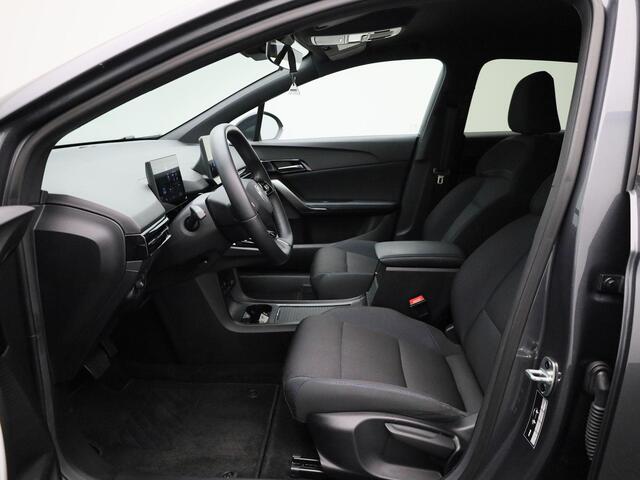 MG 4 MG4 Electric Comfort 64 kWh | Airconditioning | Trekhaak afneembaar | LED koplampen | Park Distance Control achter |