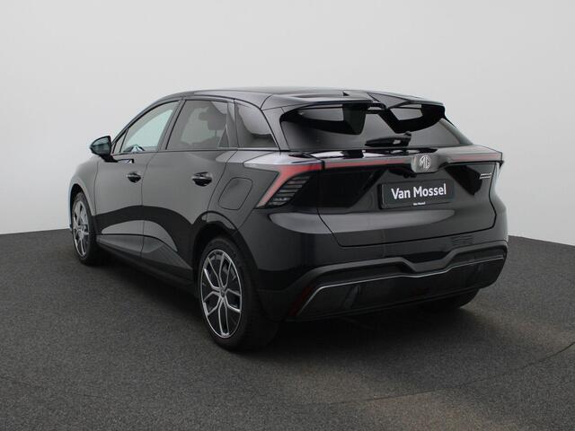 MG 4 MG4 64 kWh Luxury | Climate Control / ECC | Cruise control Adaptive | Connectiviteit af fabriek | Navigatie | Half lederen bekleding| Elektrisch verst. stoelen | Stoelverwarming | LED koplampen | Park Distance Control voor en achter | Achteruitrijcamera |