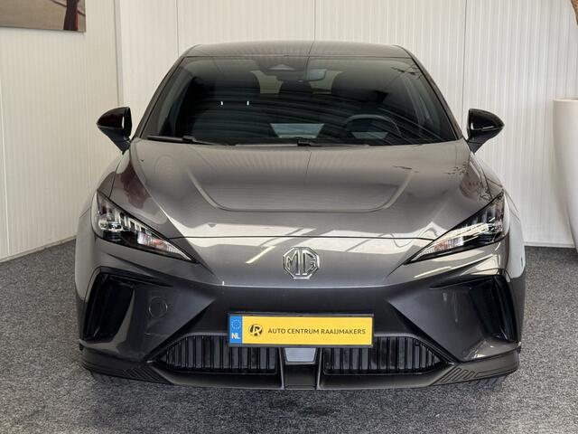 MG 4 MG4 ELECTRIC COMFORT LONG RANGE 64 KW 204 PK FABRIEKGARANTIE TOT 3031 !!! NAVIGATIE ADAPTIVE CRUISE CONTROL APPLE CARPLAY/ANDROID 360 CAMERA STOEL EN STUURVERWARMING DODEHOEKSENSOREN RIJSTROOKSENSOREN KEYLESS GO ZEER MOOI !! NIEUW BINNEN