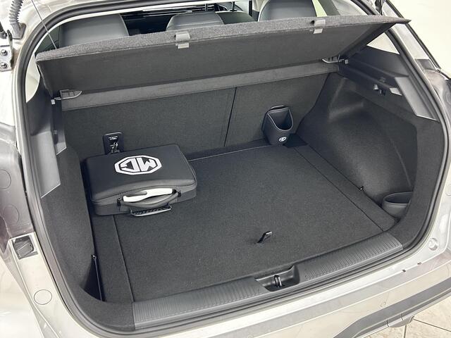 MG 4 MG4 Electric Trophy Extended Range 77 kWh NAVIGATIE | 360 GRADEN CAMERA | PARKEERSENSOREN