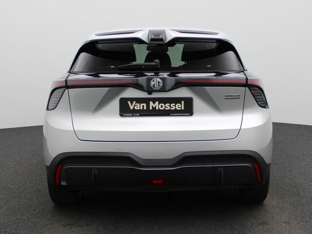 MG 4 MG4 64 kWh Luxury | Elektrisch verstelbare stoel | Camera | Carplay |