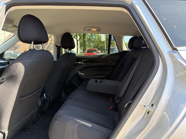 MG 5 MG5 Electric Long Range Comfort 61 kWh SOH 96% | ACHTERUITRIJCAMERA | ADAPTIVE CRUISE CONTROL | STOEL & STUURVERWARMING | MG DEALER ONDERHOUDEN | FABRIEKSGARANTIE T/M 12-2030 |