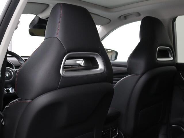 MG EHS 1.5 TGDI Luxury | Panoramadak | Trekhaak | Adaptive cruise | Leder | Carplay | Stoelverwarming | 360 camera | Navigatie | Full LED | Keyless