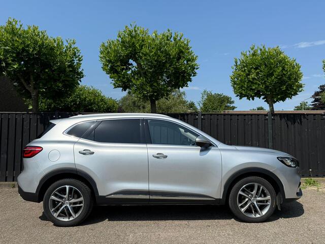MG EHS 1.5 TGDI Luxury