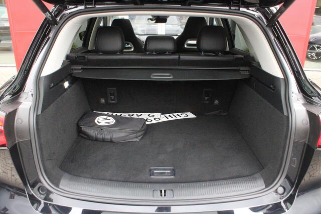 MG EHS 1.5 TGDI 260PK AUTOMAAT LUXURY | AFNEEMBARE TREKHAAK | PANORAMISCH SCHUIF/KANTEL DAK | ELEKTRISCHE STOELEN | APPLE CARPLAY/ANDROID AUTO | 360° CAMERA | KEYLESS ENTRY/START | STOEL VERWAMING | ALL SEASON BANDEN | ELEKTRISCHE ACHTERKLEP | ADAPTIVE CRUISE CO