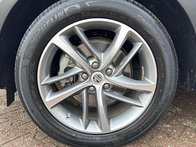 MG EHS 1.5 TGDI Edition1