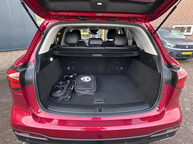 MG EHS 1.5 TGDI Edition1