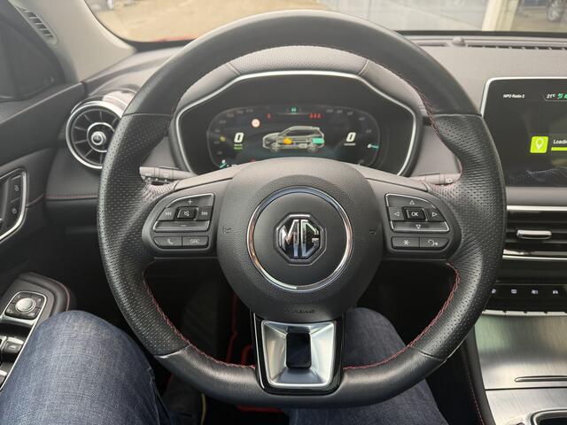 MG EHS 1.5 TGDI Luxury Leder Panorama Navi