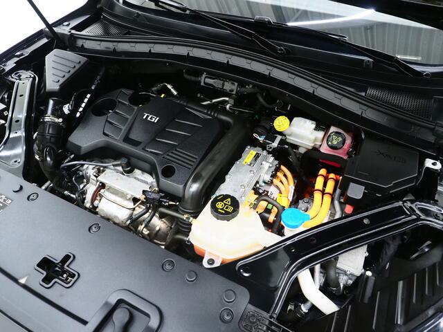 MG EHS 1.5 TGDI Luxury | Panoramadak | Adaptive Cruise | Sportstoelen | 360 | Keyless | Carplay