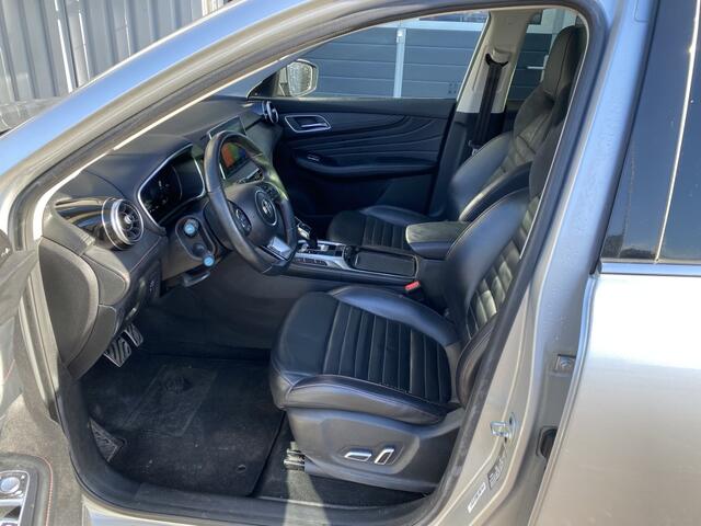 MG EHS 1.5 TGDI Luxury