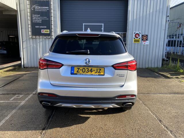 MG EHS 1.5 TGDI Luxury