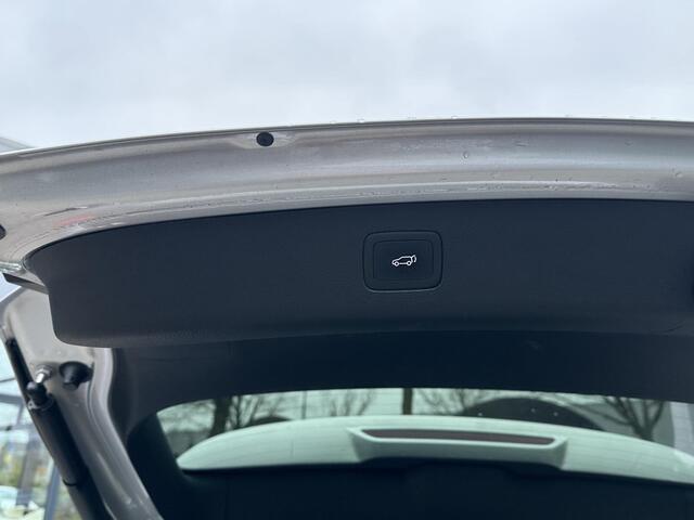 MG EHS 1.5 TGDI Luxury PHEV | MEGA COMPLEET! | TREKHAAK | COMPLETE HISTORIE AANWEZIG | FABRIEKSGARANTIE T/M 11-2030 | 52km WLTP ELECTR RIJBEREIK, TOTAAL RIJBEREIK TOT 1.000km!