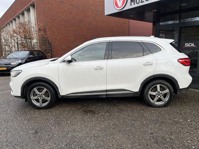 MG EHS 1.5 TGDI Luxury // SCHUIF-KANTELDAK// 360 CAMERA // ADAPT. CRUISE // ELEK.STOELEN+KLEP // DODEHOEK // KEYLESS //