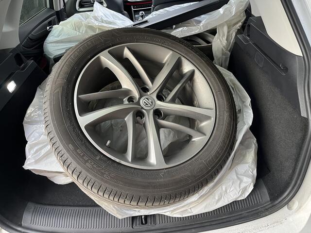 MG EHS 1.5 TGDI Luxury // SCHUIF-KANTELDAK// 360 CAMERA // ADAPT. CRUISE // ELEK.STOELEN+KLEP // DODEHOEK // KEYLESS //