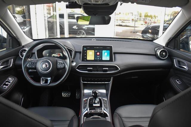 MG EHS 1.5 TGDI Luxury Trekhaak Pano Leder 360 Camera