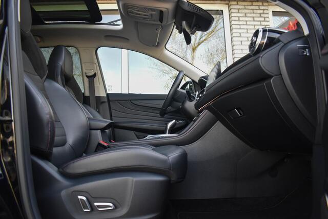 MG EHS 1.5 TGDI Luxury Trekhaak Pano Leder 360 Camera