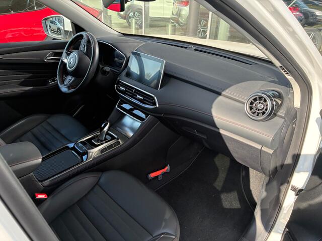 MG EHS 1.5 TGDI PHEV LUXURY = NIEUWE TYPE + NAP! | Open dak | Leder | 360 Camera