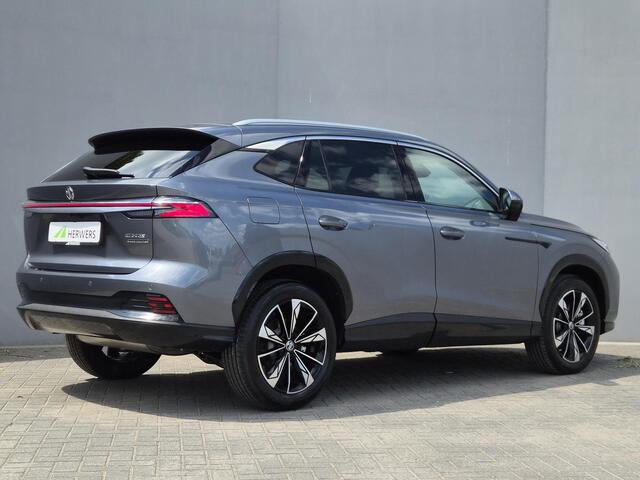 MG HS 1.5 Full Hybrid+ Luxury / Fabrieksgarantie tot 12-2032<150.000 km / Stuur- & Stoelverwarming / Elektrische achterklep / Rondomzicht camera / Apple Carplay Android Auto / Adaptief cruise control / Draadloze telefoon lader / Keyless Entry/Start /