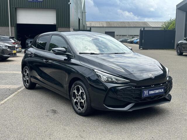 MG MG3 Hybrid+ 1.5 Hybrid+ Luxury 7 JAAR MG FABRIEKS GARANTIE TM 02-2032 | STOEL + STUURVERWARMING | 360 CAMERA | ADAP. CRUISE | DODE HOEK | KEYLESS | APPLE CARPLAY |