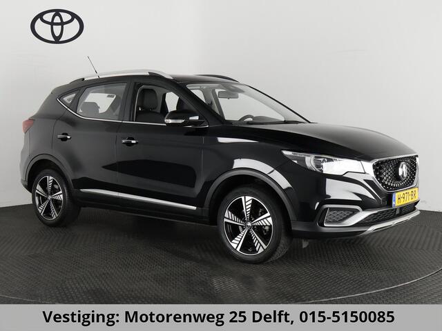 MG ZS MG EV LUXERY 45 kWh ACCU 89 % !! BIJNA 2020.PANODAK.KEYLESS.1e EIG. CARPLAY NAVI. GARANTIE TOT 2 JAAR*