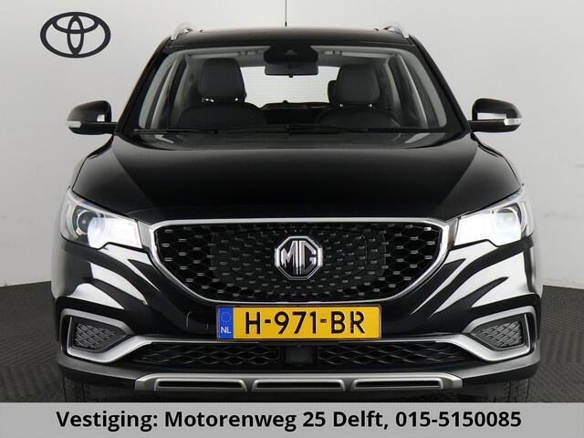 MG ZS MG EV LUXERY 45 kWh ACCU 89 % !! BIJNA 2020.PANODAK.KEYLESS.1e EIG. CARPLAY NAVI. GARANTIE TOT 2 JAAR*
