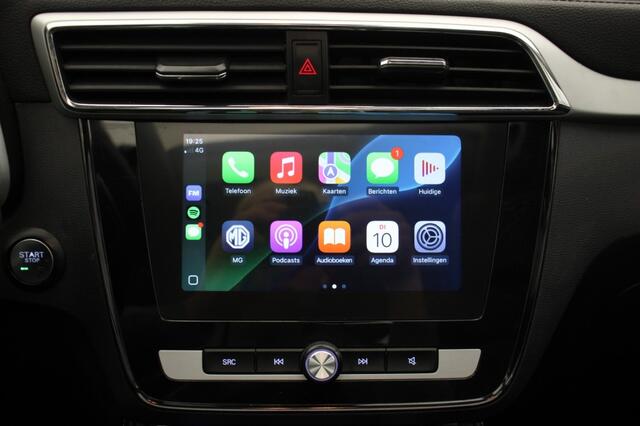 MG ZS Luxury 45 kWh - Carplay, Panorama, Leer, Camera, Stoelverw.