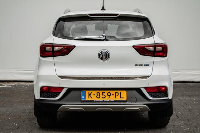 MG ZS MG EV Luxury 45 kWh Panoramadak/ Leer/ Stoelverwarming/ Adapt. cruise/ Camera/ Carplay