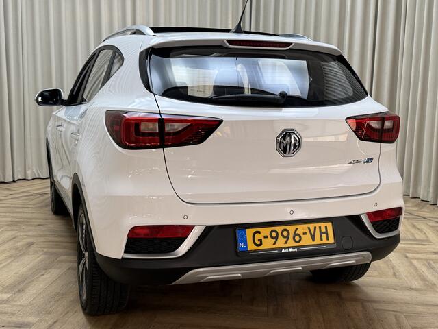 MG ZS MG EV Luxury 45 kWh *Org.NL!* SOH 95% / Panoramadak / Carplay / Adapt. Cruise / Leder / Keyless / Stoelverwarming / 16'' LMV
