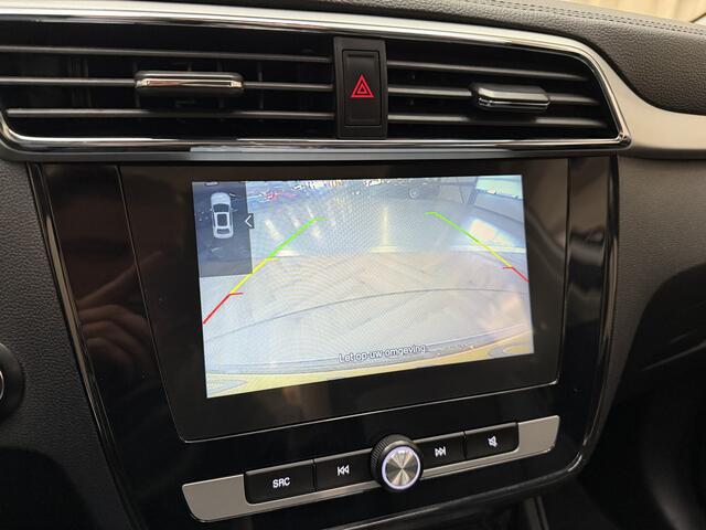 MG ZS MG EV Luxury 45 kWh *Org.NL!* SOH 95% / Panoramadak / Carplay / Adapt. Cruise / Leder / Keyless / Stoelverwarming / 16'' LMV