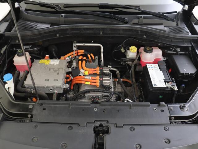 MG ZS MG EV Luxury 45 kWh 1e eig. / Panoramadak / Apple carplay / Camera