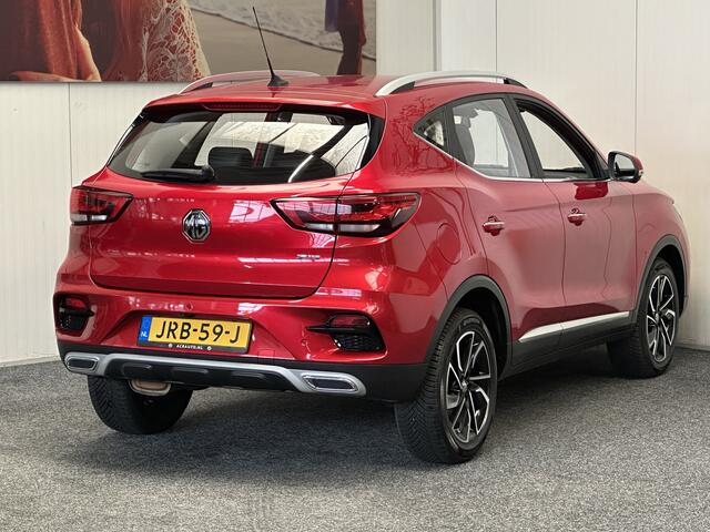 MG ZS 1.5 157 PK NAVIGATIE 360 CAMERA ZWART LEDEREN BEKLEDING VOORSTOEL ELECT. VERSTELBAAR LM VELGEN 17 INCH CRUISE CONTROL IN ZEER NETTE STAAT !!