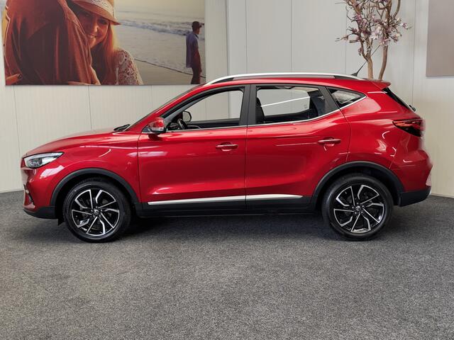 MG ZS 1.5 157 PK NAVIGATIE 360 CAMERA ZWART LEDEREN BEKLEDING VOORSTOEL ELECT. VERSTELBAAR LM VELGEN 17 INCH CRUISE CONTROL IN ZEER NETTE STAAT !!