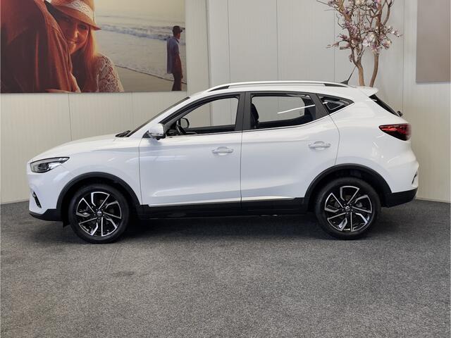 MG ZS 1.5 157 PK NAVIGATIE 360 CAMERA LEDEREN BEKLEDING VOORSTOEL ELECT. VERSTELBAAR 17" LM VELGEN CRUISE CONTROL IN ZEER NETTE STAAT !! APPLE CARPLAY INZEER NETTE STAAT 3010