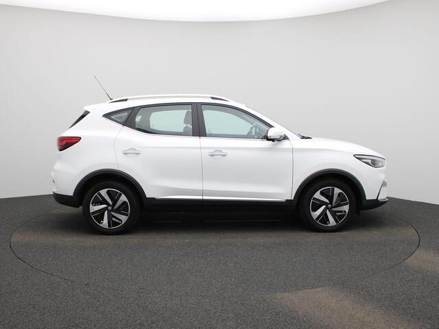 MG ZS MG EV EV Long Range Luxury 70 kWh | WLTP 440 KM | Panorama/ Schuif-Kantel dak | ACC | ECC | 360° Cam | 17"LMV | Navigatie | DAB |