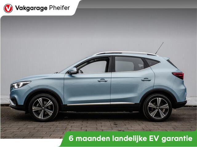 MG ZS MG EV Luxury 45 kWh Trekhaak/ Panoramadak/ Leer/ Stoelverwarming/ Adapt. cruise/ Camera/ Carplay