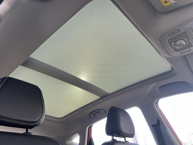 MG ZS MG EV Luxury 45 kWh | 100% Elektrisch | Elek. Schuif/Kantel Dak | Apple Carplay & Android Auto | 17" LM Velgen