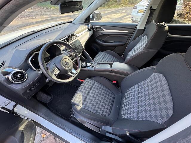 MG ZS EV Comfort 50 kWh ecc,lmv,navi,trekhaak