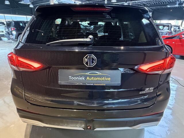 MG ZS MG Hybrid+ 1.5 Hybrid+ luxery leder navi en cruise