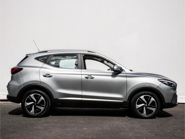 MG ZS EV Standard Range Luxury 50 kWh SOH 89% Panoramadak/ 360 Camera/ Blindspot/ Leer/ Stoelverwarming/ Carplay