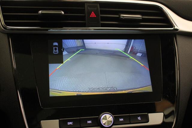 MG ZS Luxury 45 kWh - Carplay, Panorama, Leer, Camera, Stoelverw.