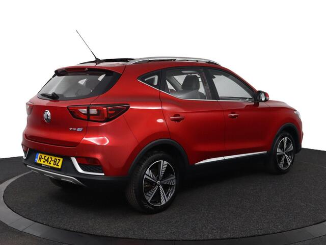 MG ZS EV Luxury 45 kWh |NAP|Leder|Pano