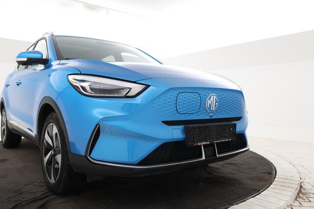MG ZS MG EV EV Long Range Luxury 70 kWh Panorama, 360 camera, Apple carplay!