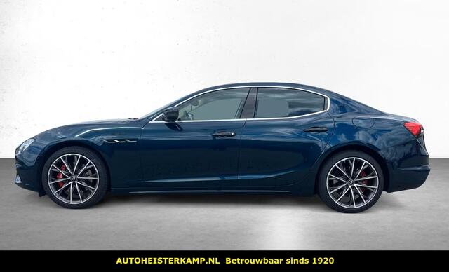Maserati GHIBLI 3.0 V6 Modena 430 PK ACC Schuifdak Stoelkoeling 360 Camera Carbon