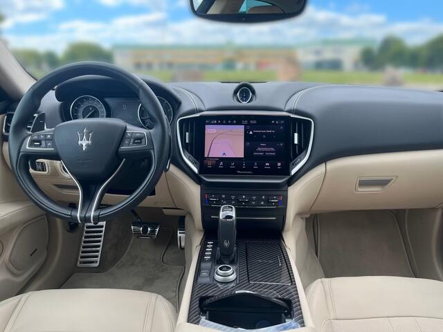 Maserati GHIBLI 3.0 V6 Modena 430 PK ACC Schuifdak Stoelkoeling 360 Camera Carbon